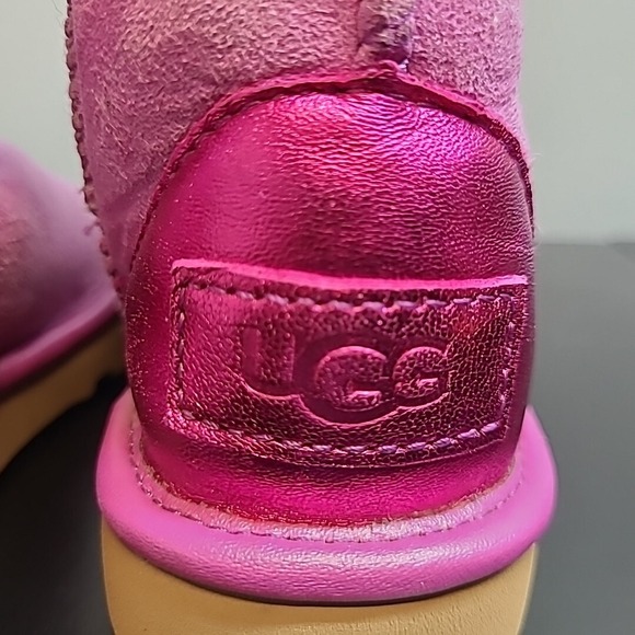 UGG Winter Snow Boots Youth 6 Pink Mid Calf Round‎ Toe Sherpa SN1139056T - Picture 9 of 14
